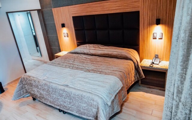 Kavia Meoqui Hotel & Suites