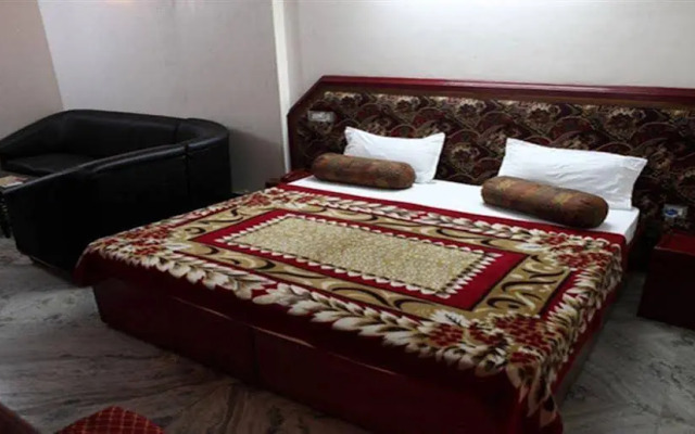 Hotel Nandini Palace
