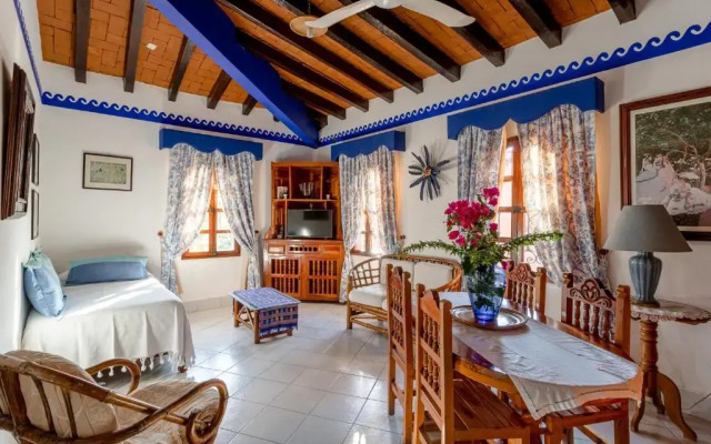 Hotel Suites La Hacienda