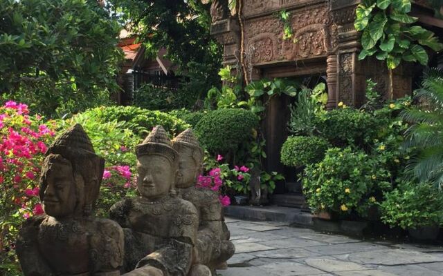 White House Beach Resort And Spa