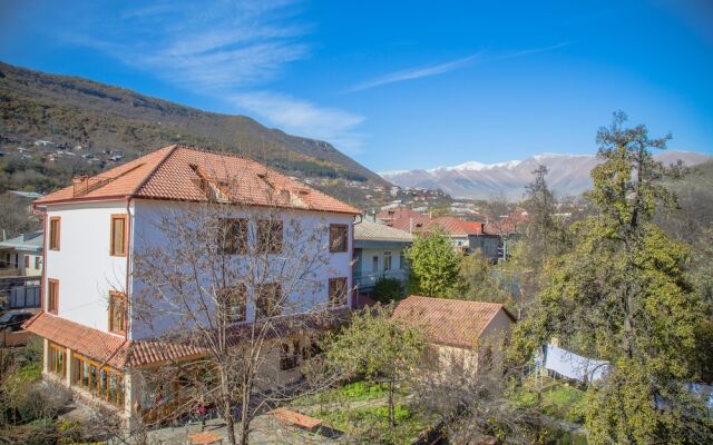 Hotel Mirhav
