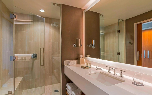 The Westin At The Woodlands