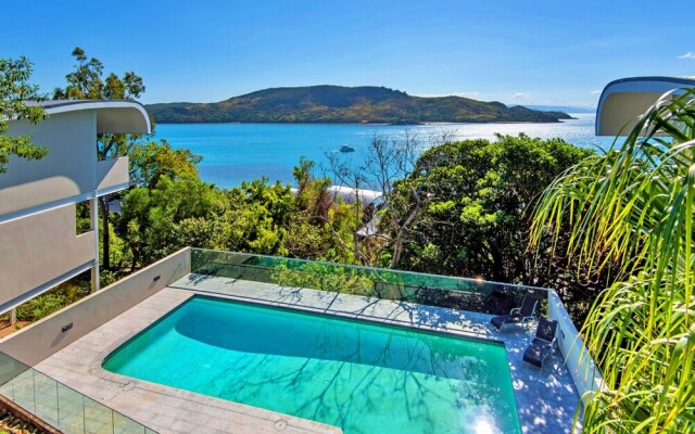 Waves 5 Luxury 3 Bedroom
