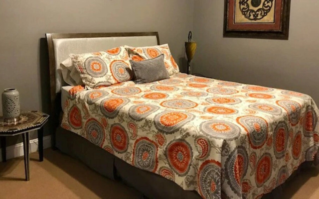 2 bedroom, East Broughton Street