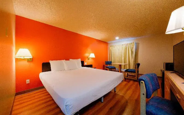 Oyo Hotel Hermiston Or, Downtown