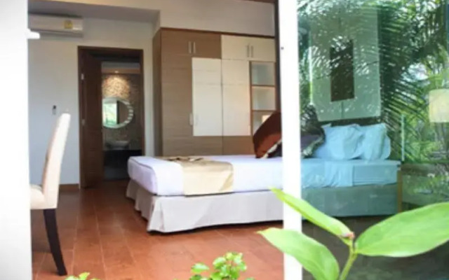 Tachawan Resort & Restaurant