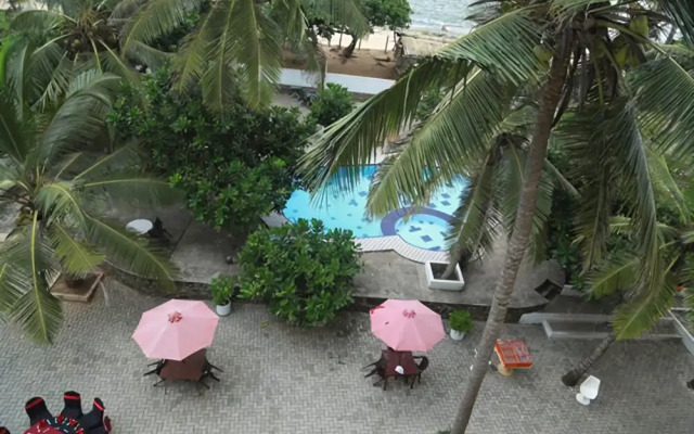 Sea Shine Beach Hotel