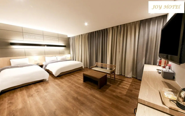 Joy Hotel