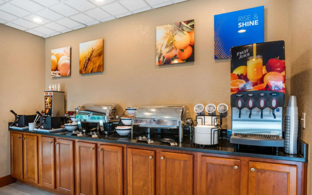 Comfort Inn & Suites Crestview