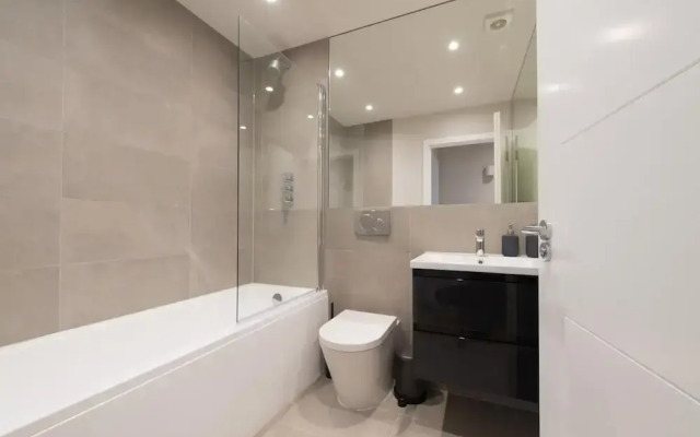 Hampden Apartments - the Diana