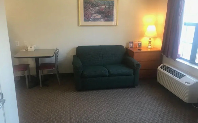 InTown Suites Extended Stay High Point