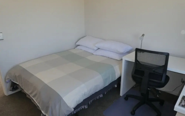 Manuka Retreat