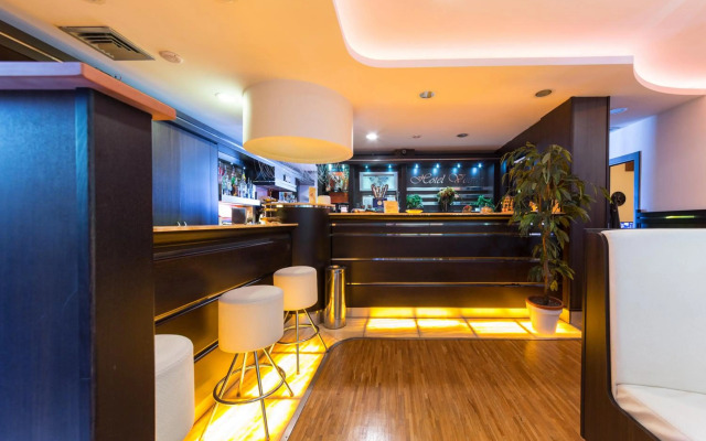 Hotel Vogue