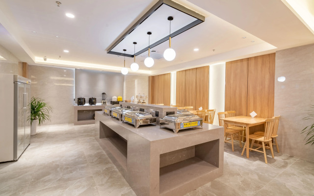 GreenTree Inn (Anqing Shifu Road Huamao 1958)