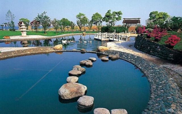 Wuxi Lakeview Park Resort