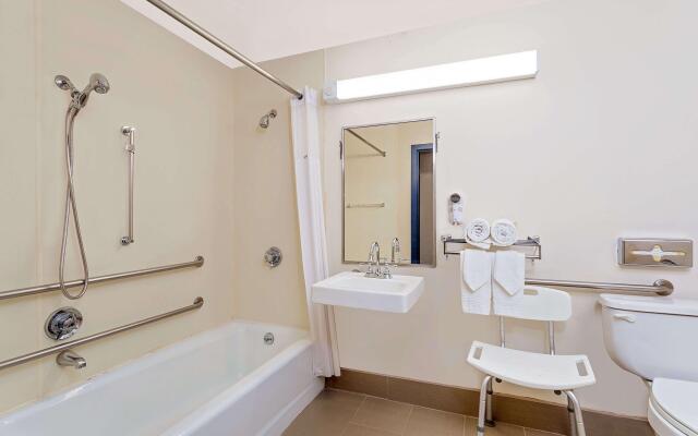 Days Inn by Wyndham Shrewsbury Worcester