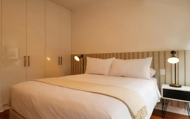 Cozy 2BR With Incredible Balcony in Miraflores