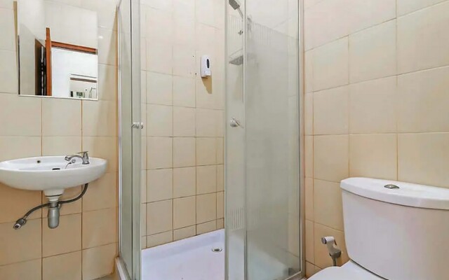 Urbanview Hotel Syariah Graha Atmadja Lembang