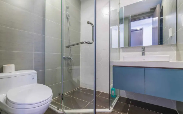 MK Rivergate Apartment