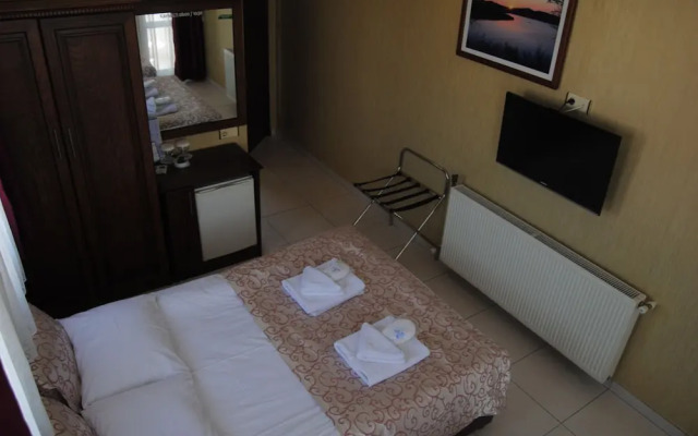 Cunda Ezer Otel