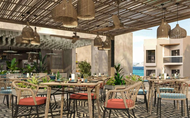 DoubleTree by Hilton Sharm El Sheikh - Sharks Bay Resort
