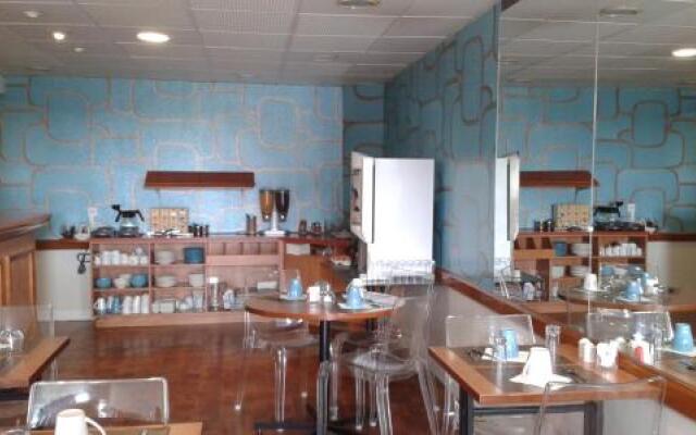 Le Médiéval - Hôtel Le Challonge