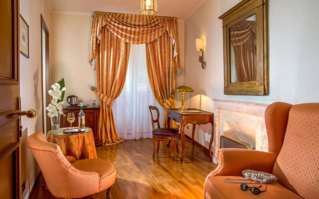 9Hotel Cesari
