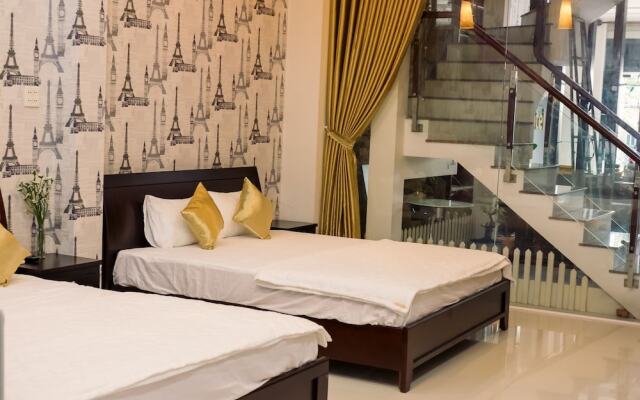 White Hotel - Hostel