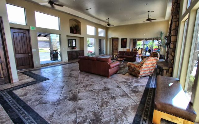 Canyon Villas at Coral Ridge