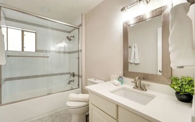 Pool, Hot Tub: Family-friendly Scottsdale Home!