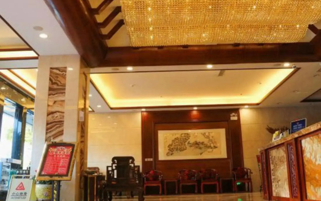 Kunming Caiyun Zhinan Hotel (Kunming International Trade Convention and Exhibition Center)