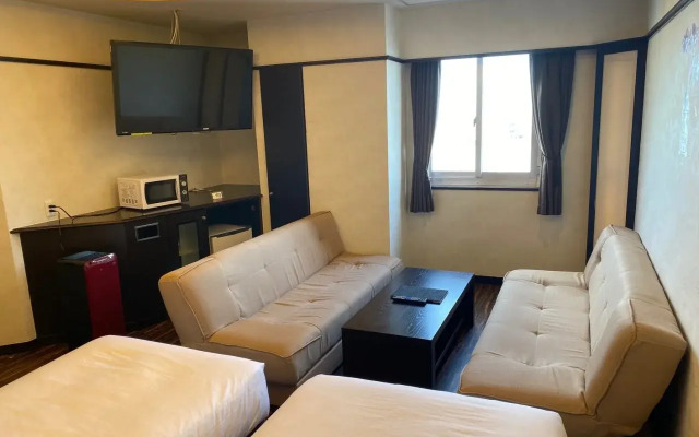 Ginowan Crystal Hotel
