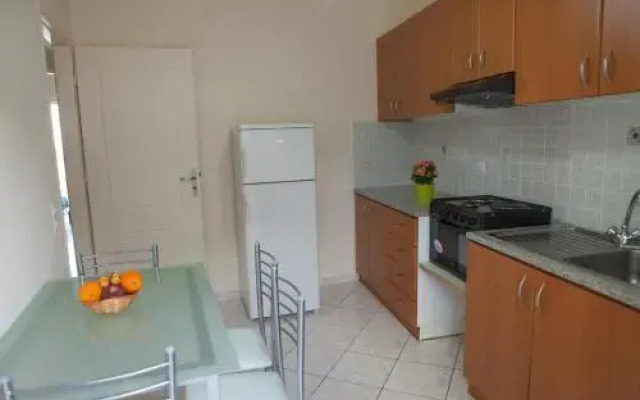 Iliana Apartments