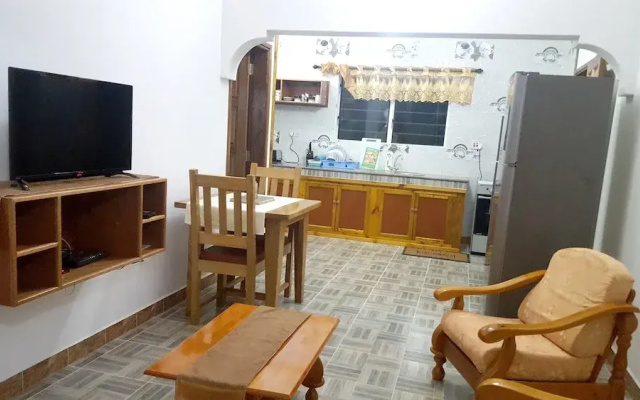 Apartment With one Bedroom in Baie Sainte Anne, With Wonderful sea Vie