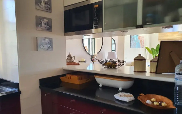 Luzia's Apartment - 2 Bedroom Apartment Sleeps 4