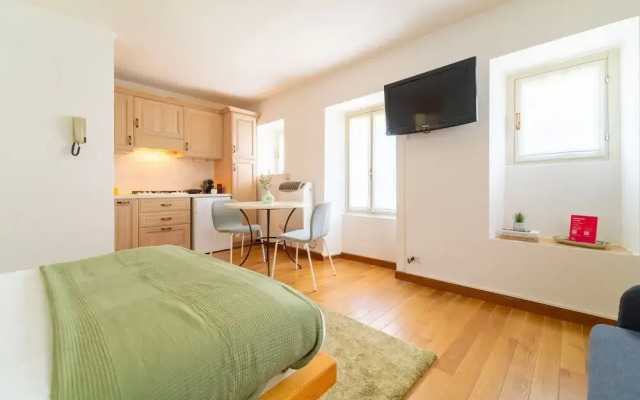 Tremezzo Cozy Studio by Wonderful Italy