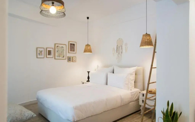 Pinacota Suites Athens