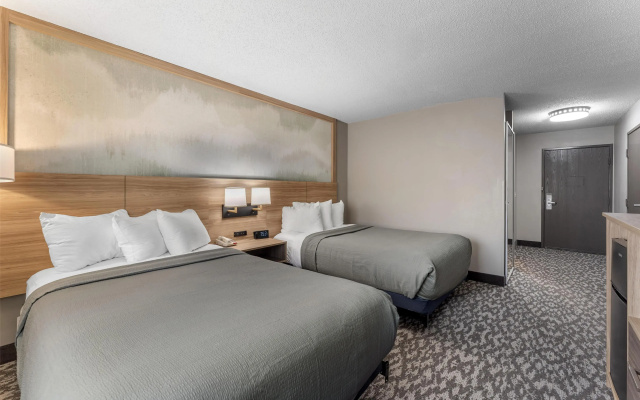 Best Western Plus Executive Inn