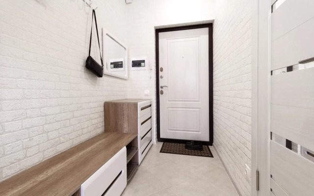 Pryanik Apartments (Gingerbread Apartments) on Lenin Avenue 136