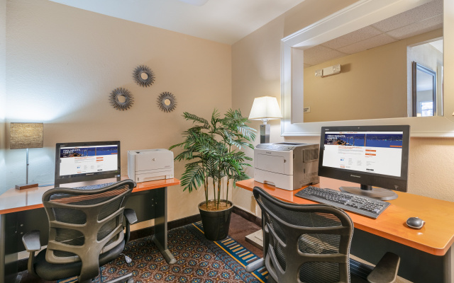 Candlewood Suites Washington-Fairfax by IHG