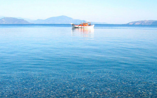 Artemis Hotel