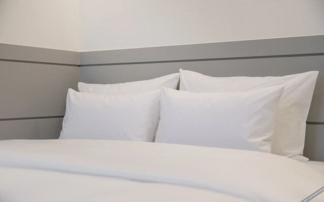 Pyeongtaek Godeok Richstay Hotel