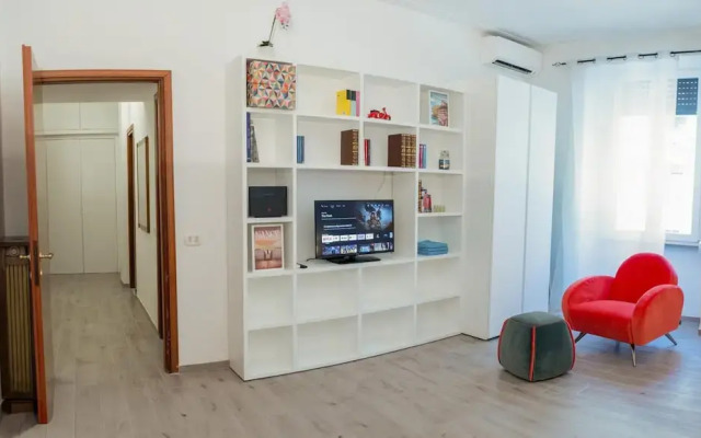 Casa Riboty in Rome With 1 Bedrooms and 1 Bathrooms
