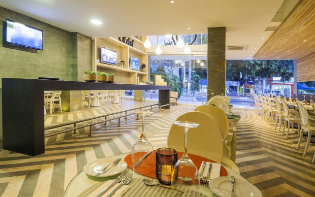 OZ Hotel