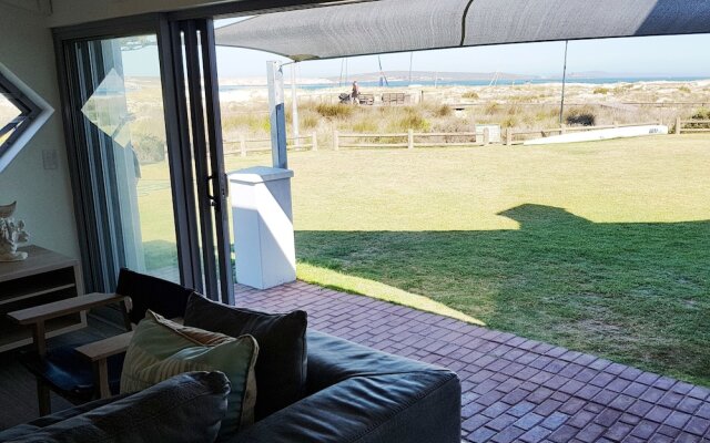 Barefootin, Langebaan 6-sleeper