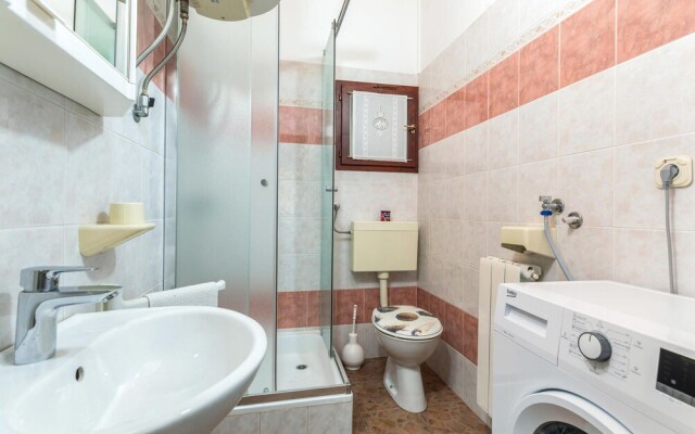 Stunning Home in Fazana With Wifi and 2 Bedrooms