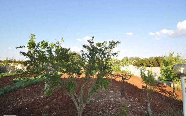 Villa Magnolia 1 Sleeps 8 Close to the sea