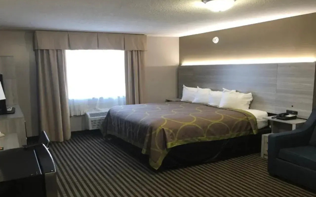 DuPont Suites