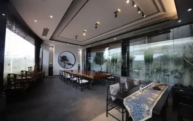 Ruiyuan Boutique Design Holiday Hostel