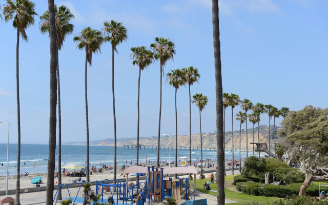 La Jolla Shores Hotel